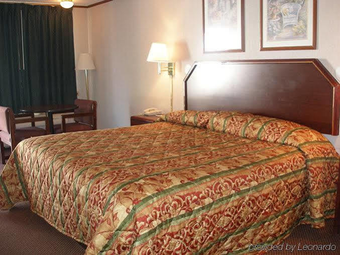 Red Carpet Inn Greensboro Kültér fotó